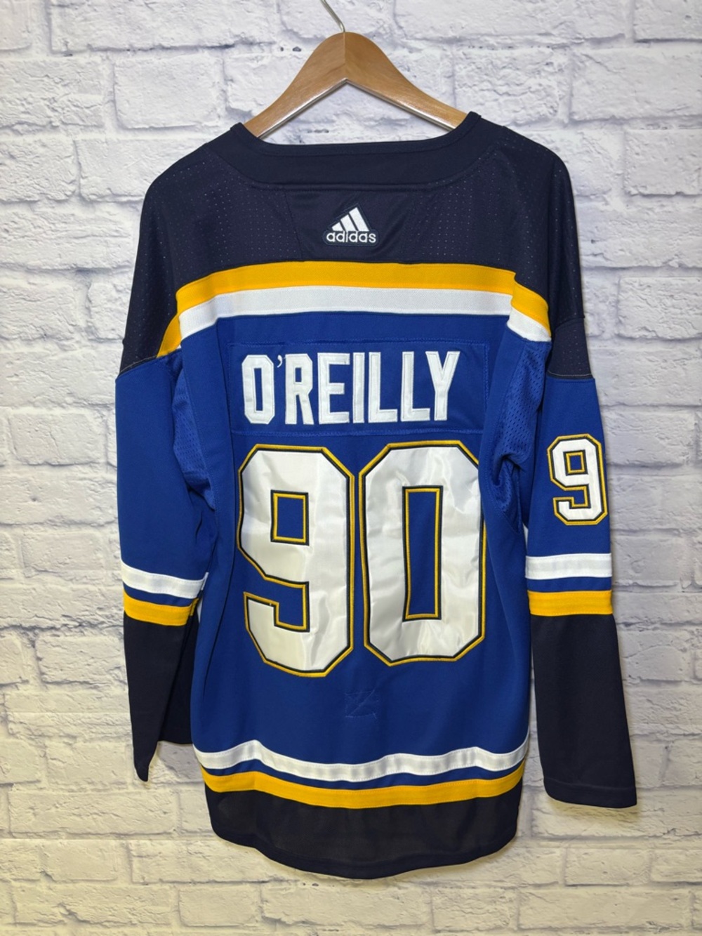 Ryan O’Reilly #90 St. Louis Blues Jersey Size 54 (XL) Adidias Authentic Hockey